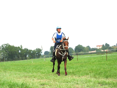 Arriv&eacute;e de la 10&egrave;me Virginie Simon et Ulysse de Suleiman, Animation Gif